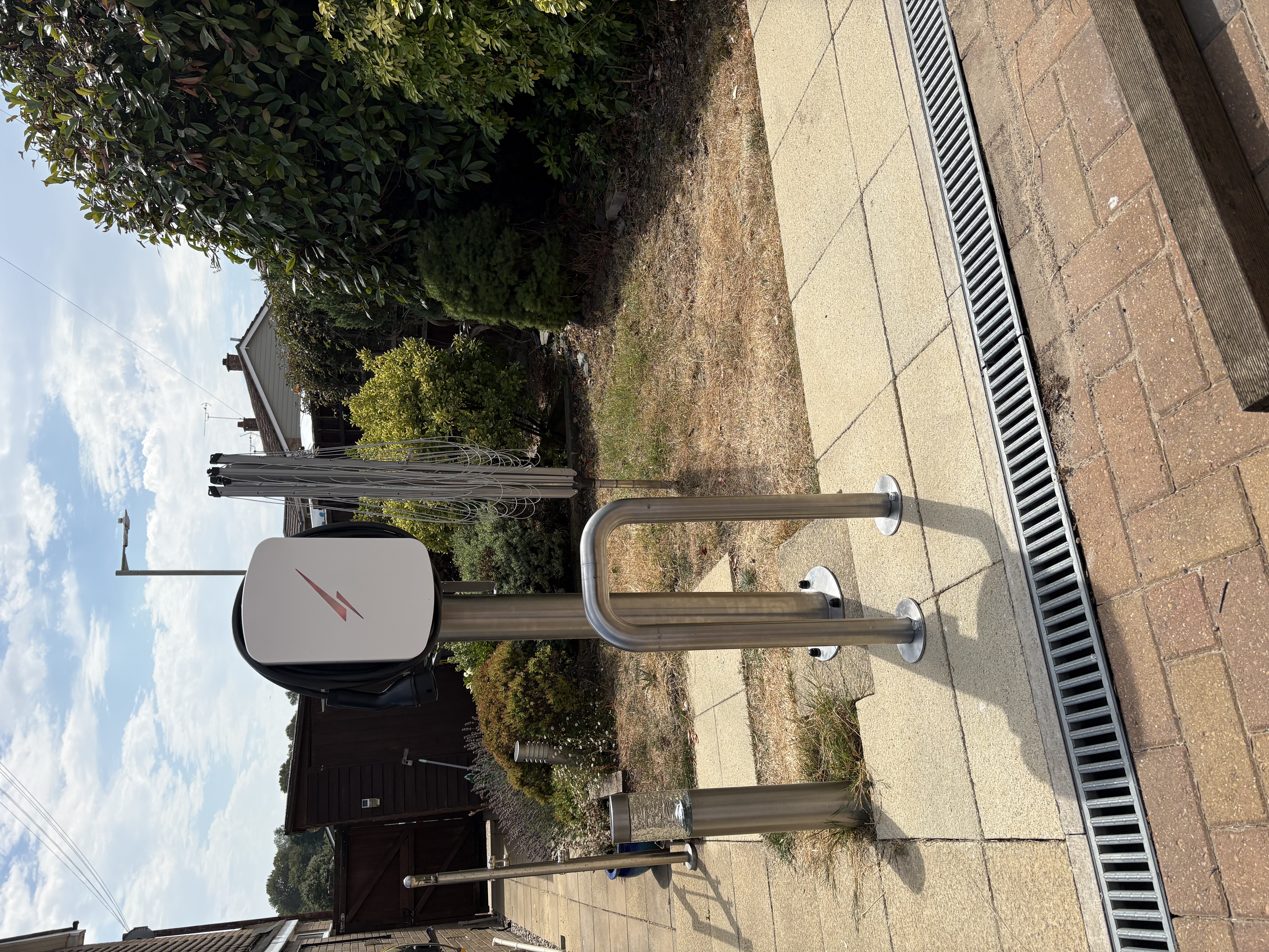 Post Mounted EV Charger photo 1